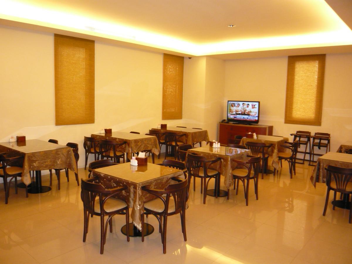 Lanshy Motel Đài Trung Ngoại thất bức ảnh