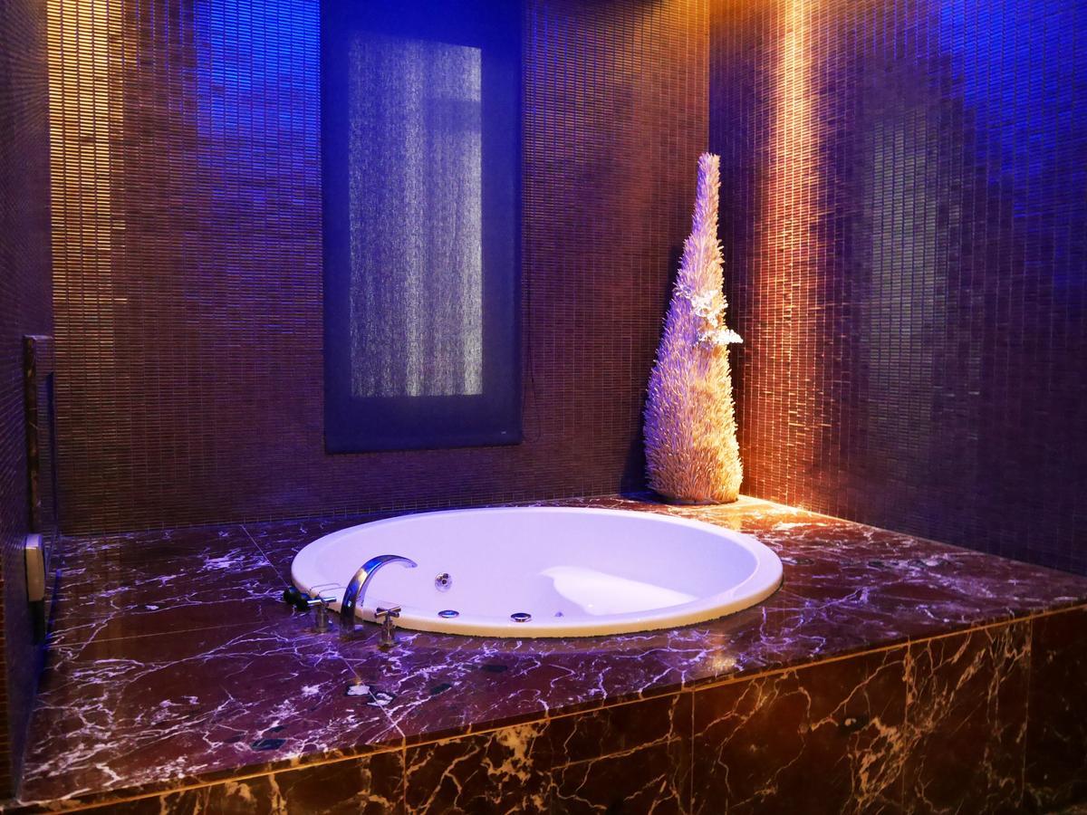 Lanshy Motel Đài Trung Ngoại thất bức ảnh