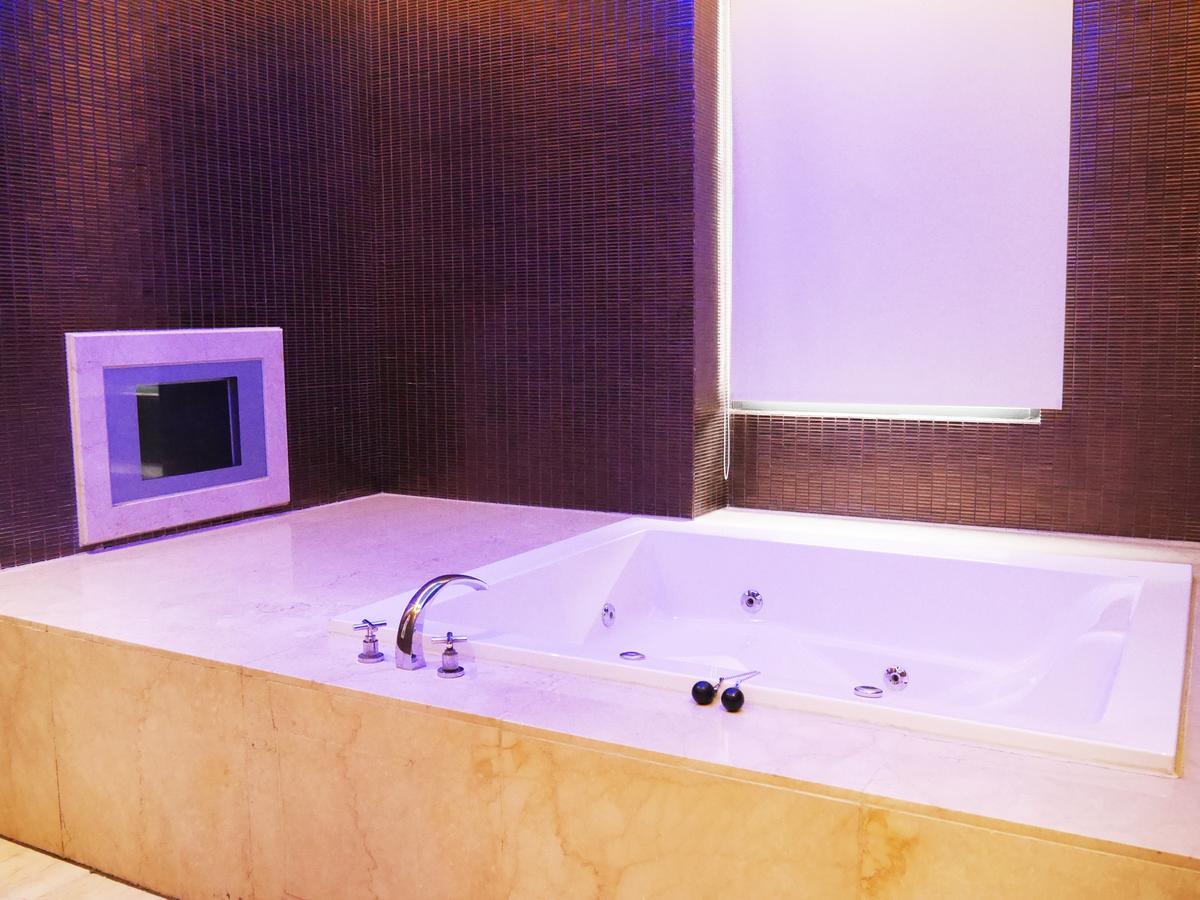 Lanshy Motel Đài Trung Ngoại thất bức ảnh